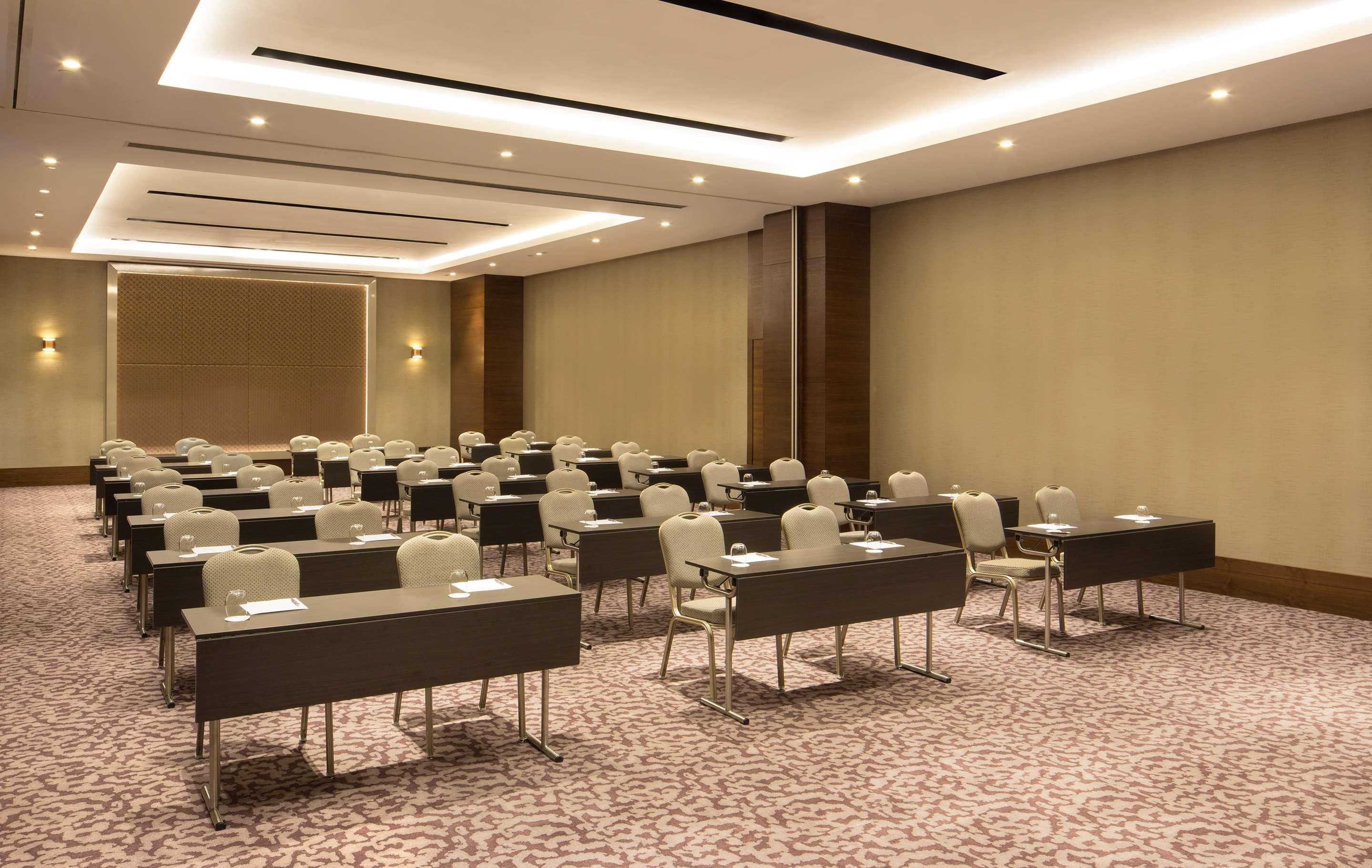 Sheraton Grand Istanbul Atasehir Zewnętrze zdjęcie