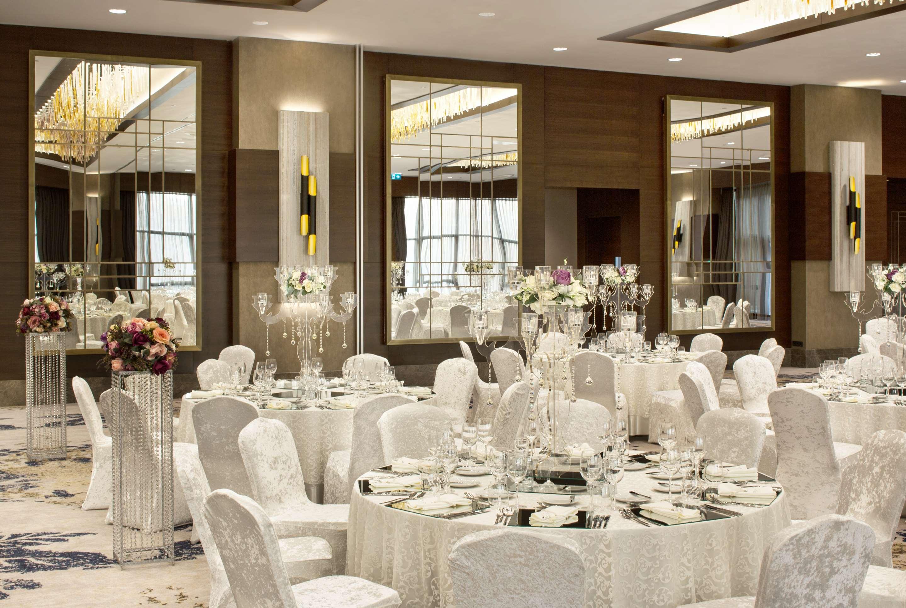 Sheraton Grand Istanbul Atasehir Zewnętrze zdjęcie